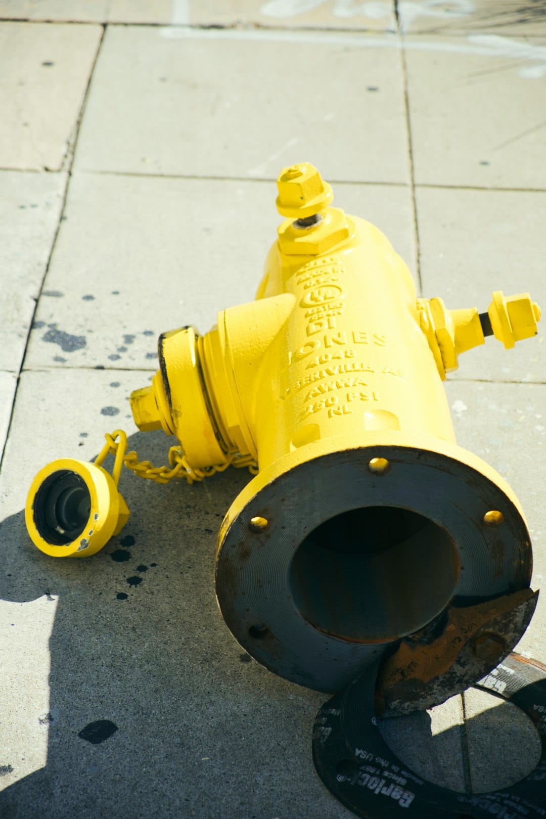yellow-fire-hydrant-nknbk79ktv0